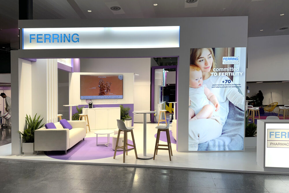 Montaje de Stand de diseño para Ferring en el Congreso DEXEUS 2024 celebrado en Barcelona