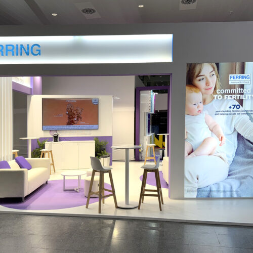 Montaje de Stand de diseño para Ferring en el Congreso DEXEUS 2024 celebrado en Barcelona